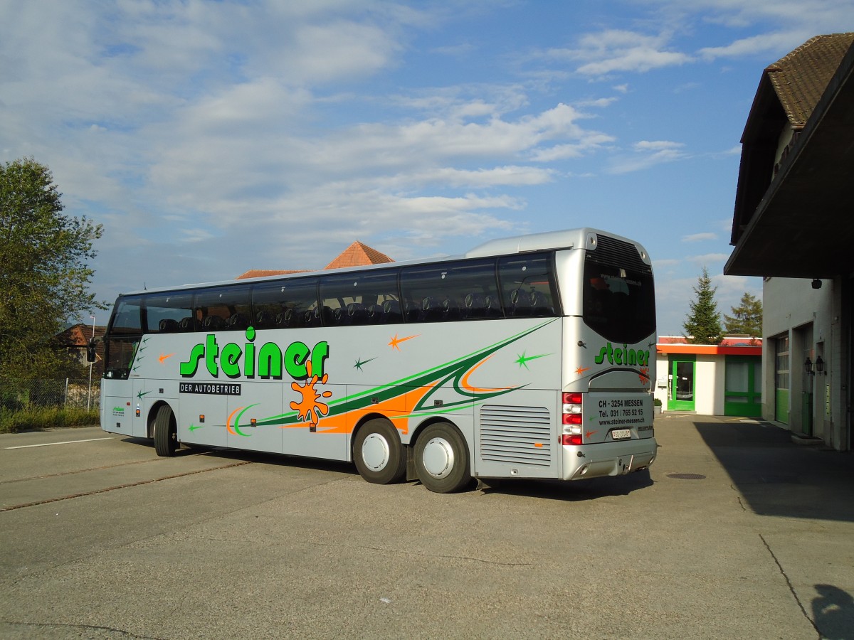 (146'863) - Steiner, Messen - SO 20'148 - Neoplan am 31. August 2013 in Messen, Garage