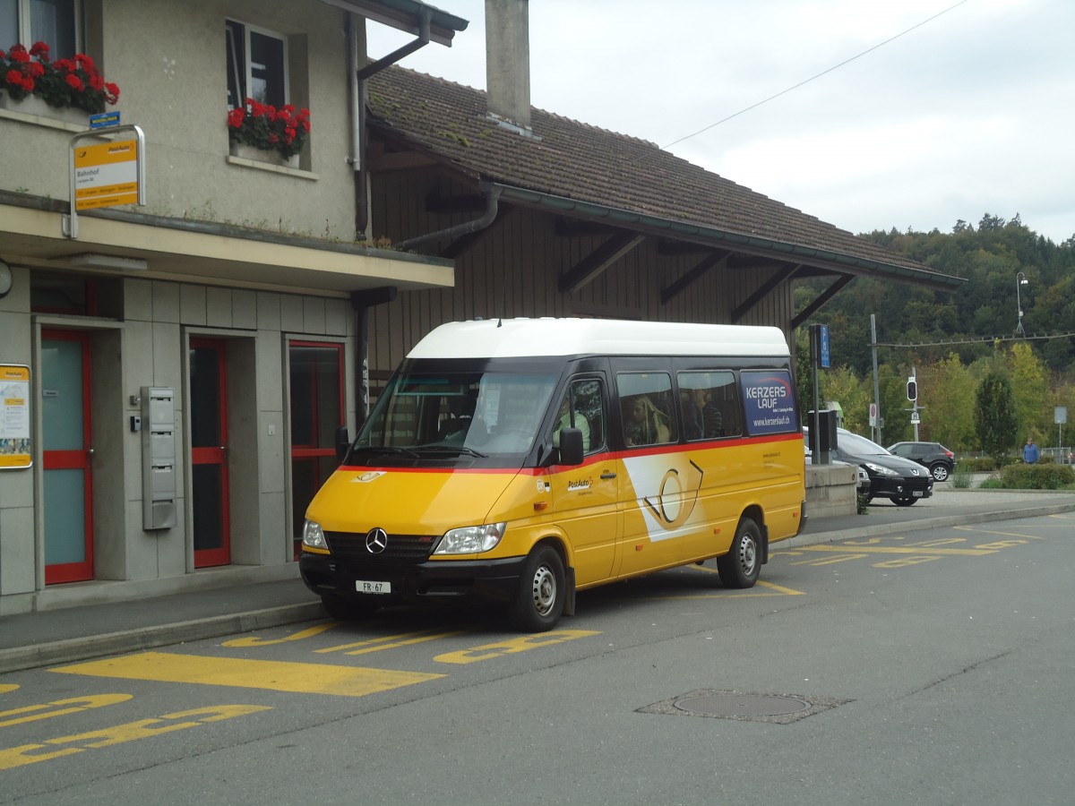 (147'472) - Wieland, Murten - Nr. 7/FR 67 - Mercedes am 6. Oktober 2013 beim Bahnhof Laupen