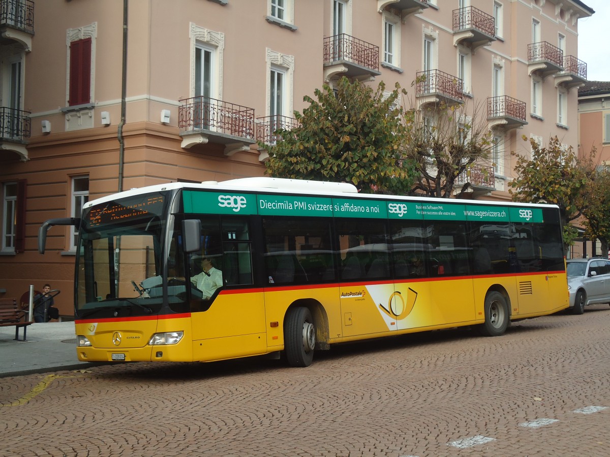 (147'654) - AutoPostale Ticino - TI 228'014 - Mercedes am 5. November 2013 beim Bahnhof Bellinzona