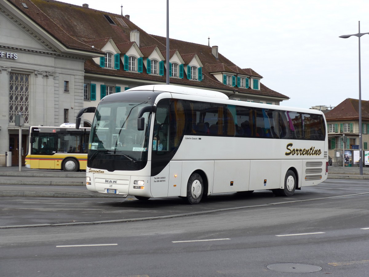 (148'659) - Aus Italien: Sorrentino, Salerno - EM-019 DE - MAN am 26. Januar 2014 beim Bahnhof Thun