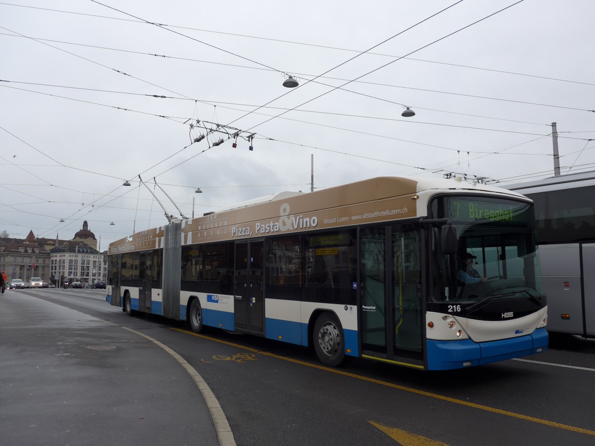 (148'925) - VBL Luzern - Nr. 216 - Hess/Hess Gelenktrolleybus am 16. Februar 2014 in Luzern, Bahnhofbrcke