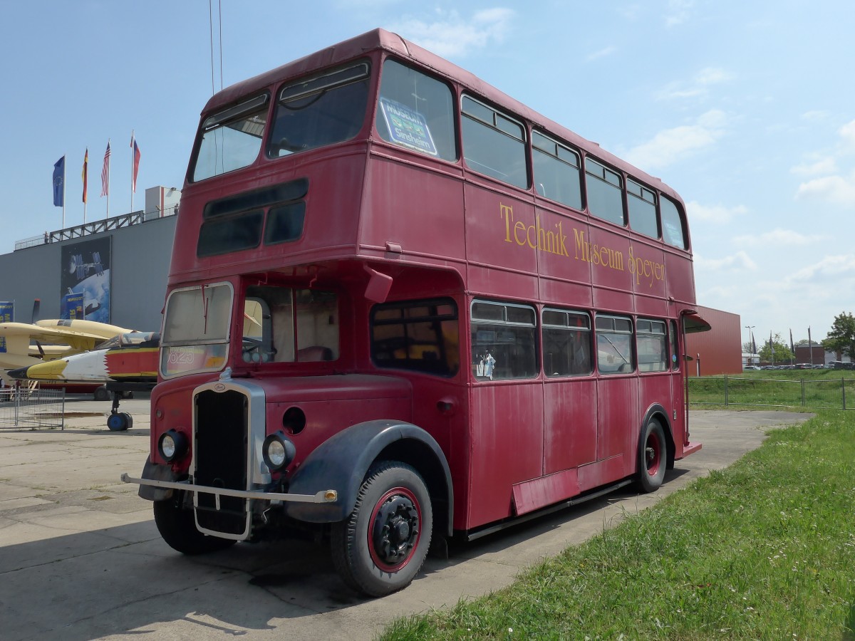 (150'383) - Museum, Sinsheim - PHN 808 - Bristol (ex Londonbus) am 26. April 2014 in Speyer, Technik-Museum