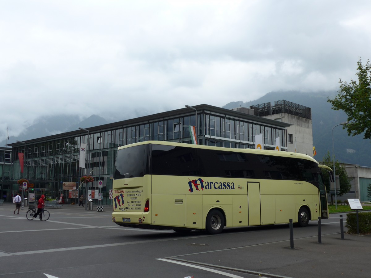 (153'597) - Aus Italien: Marcassa, Venezia - DE-347 HD - Irisbus am 3. August 2014 beim Bahnhof Interlaken Ost