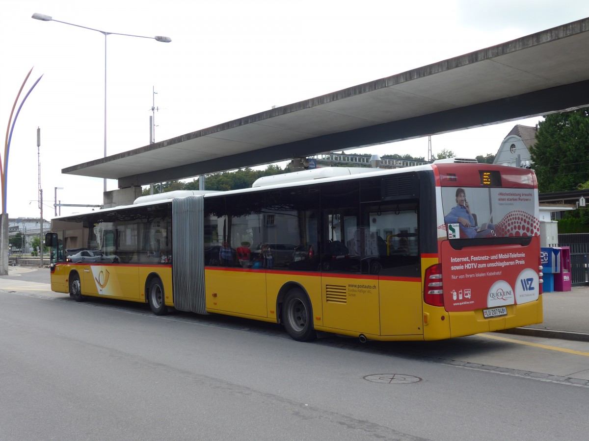 (154'627) - Hfliger, Sursee - Nr. 9/LU 207'948 - Mercedes am 30. August 2014 beim Bahnhof Sursee