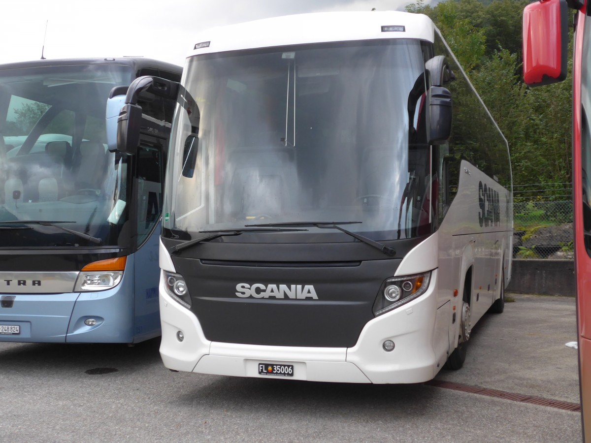 (154'694) - Aus Liechtenstein: Tino, Triesen - FL 35'006 - Scania/Higer am 30. August 2014 in Meiringen, Balm