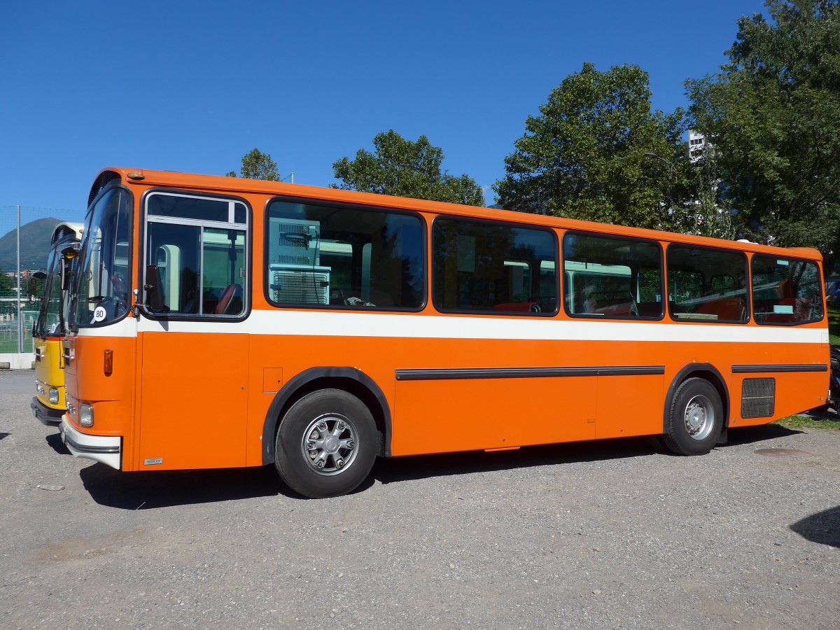 (155'199) - Mangold, Oberengstringen - ZH 368'719 - Saurer/Hess (ex RhV Altsttten Nr. 45) am 13. September 2014 in Lugano, Saurertreffen