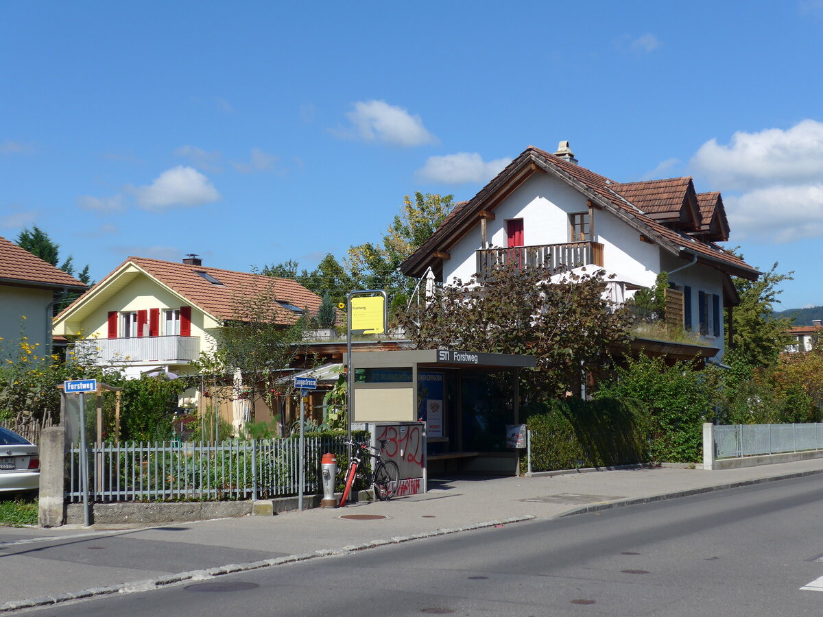 (155'269) - STI-Haltestelle am 14. September 2014 in Thun-Lerchenfeld, Forstweg