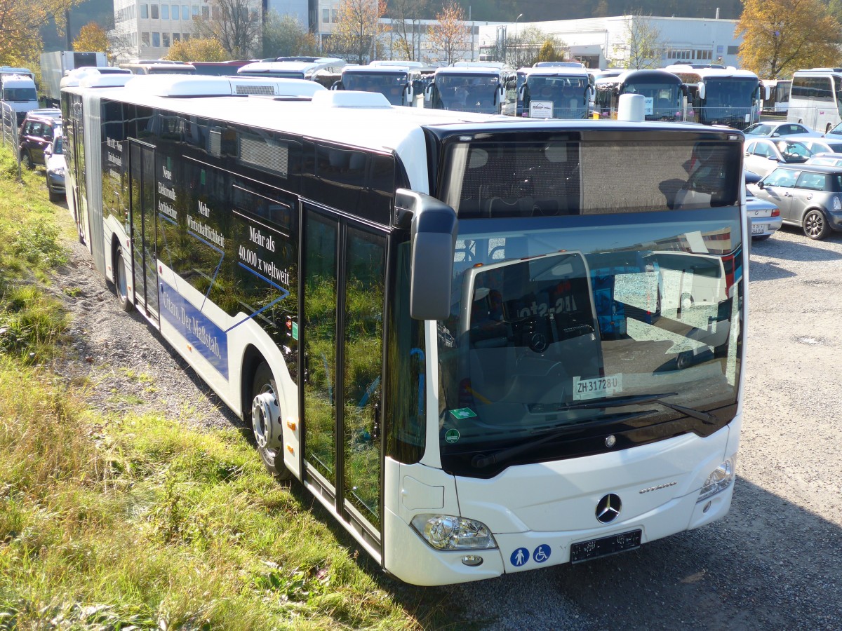 (156'463) - EvoBus, Kloten - ZH 31'728 U - Mercedes am 7. November 2014 in Kloten, EvoBus