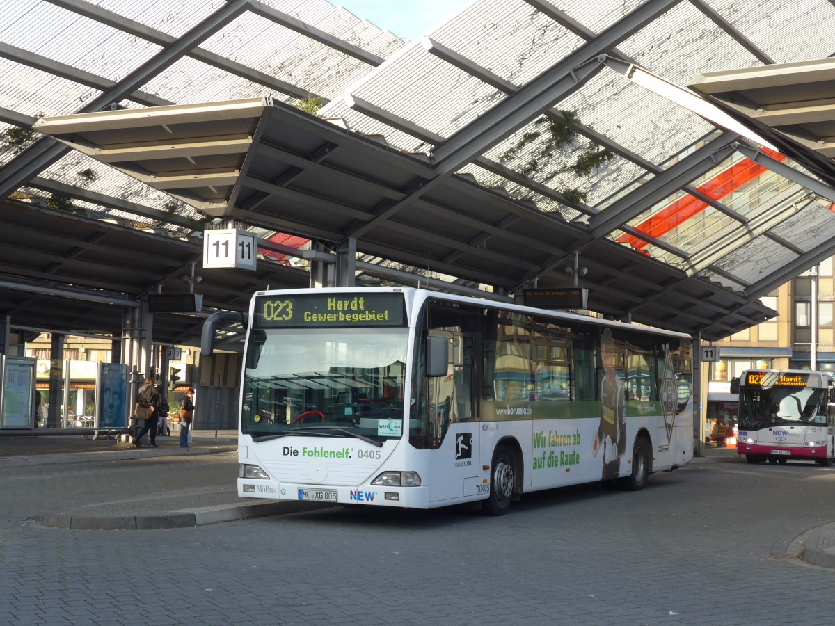 (157'295) - MBus, Mnchengladbach - Nr. 405/MG-XG 805 - Mercedes am 22. November 2014 beim Hauptbahnhof Mnchengladbach