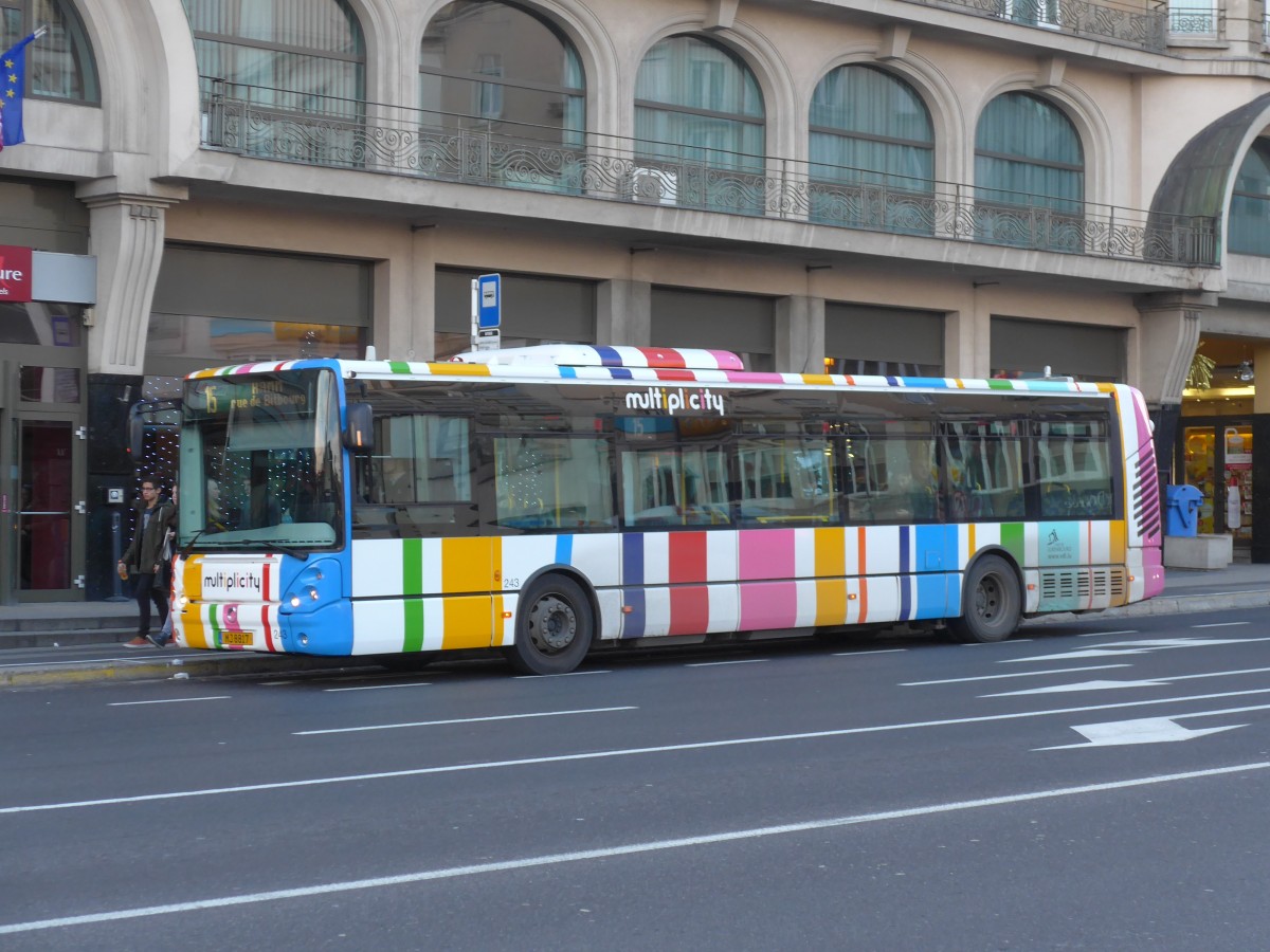 (157'398) - AVL Luxembourg - Nr. 243/MJ 8817 - Irisbus am 22. November 2014 beim Bahnhof Luxembourg