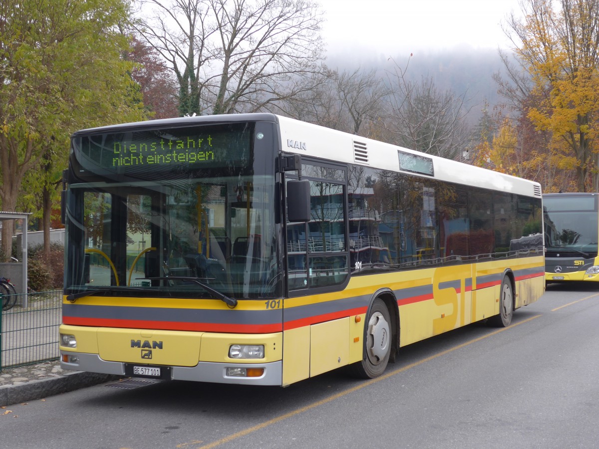 (157'509) - STI Thun - Nr. 101/BE 577'101 - MAN am 25. November 2014 bei der Schifflndte Thun