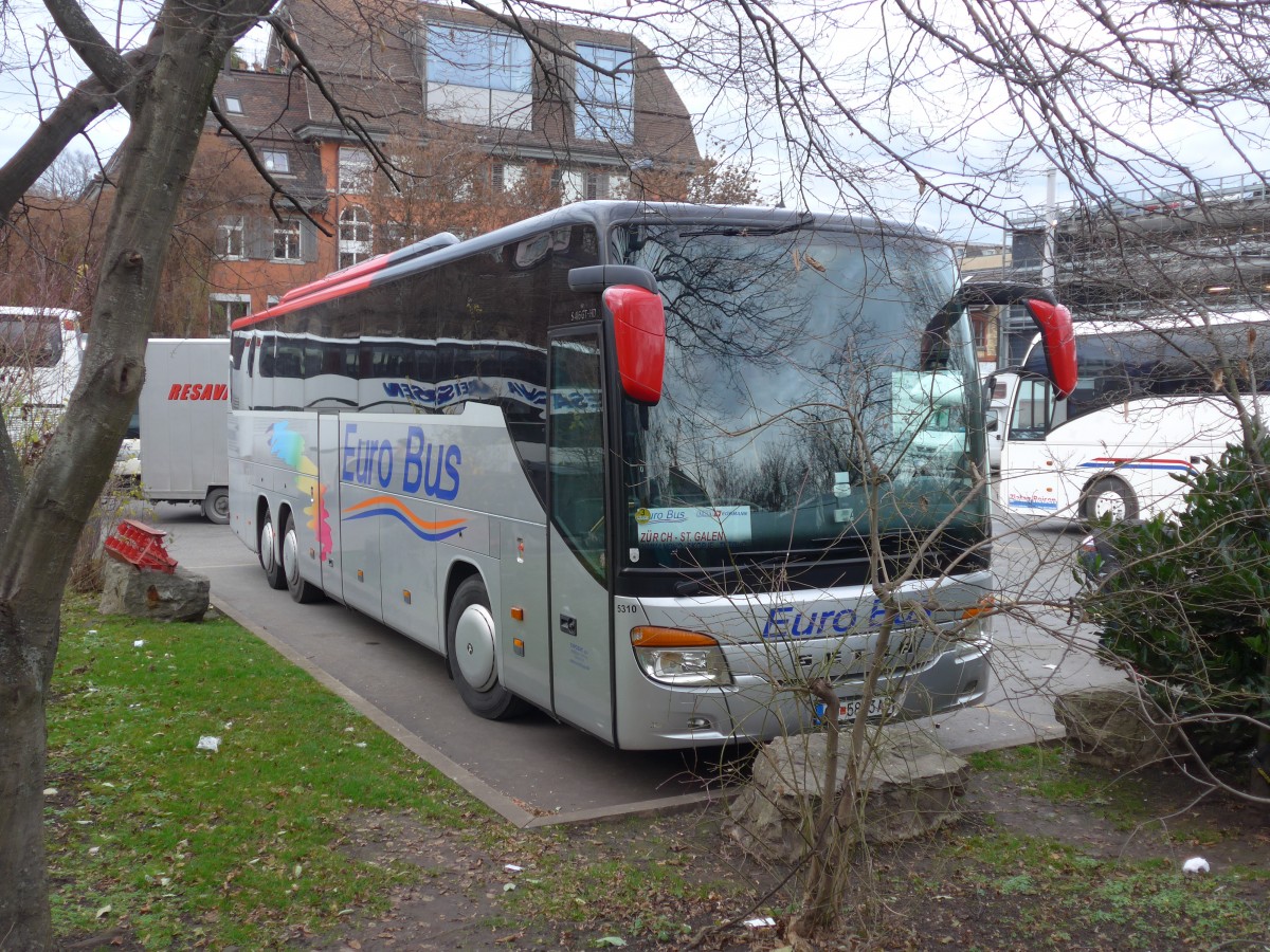 (157'796) - Aus Mazedonien: Euro Bus, Struga - Nr. 5310/SU 5853-AB - Setra am 14. Dezember 2014 in Zrich, Sihlquai