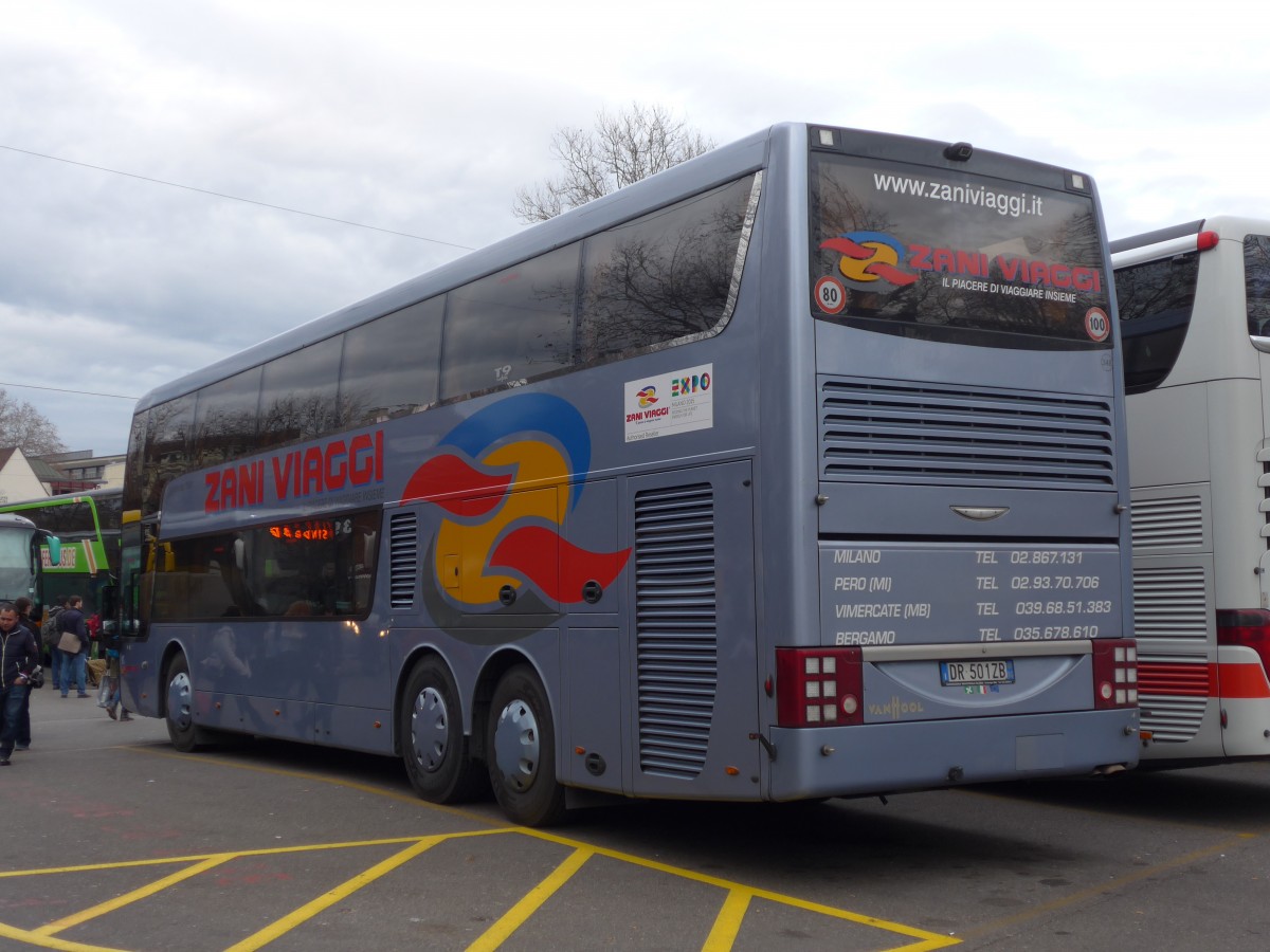 (157'802) - Aus Italien: Zani, Milano - DR-501 ZB - Van Hool am 14. Dezember 2014 in Zrich, Sihlquai