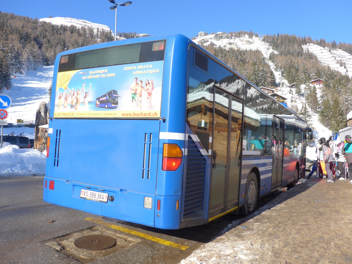 (158'062) - Buchard, Leytron - VS 386'364 - Mercedes (ex AFA Adelboden Nr. 91; ex AFA Adelboden Nr. 2) am 1. Januar 2015 in Anzre, Tlcabine