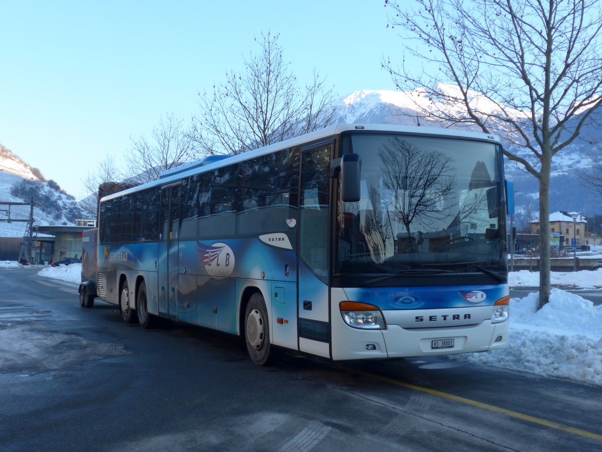 (158'092) - LLB Susten - Nr. 1/VS 38'001 - Setra am 1. Januar 2015 in Leuk, Garage