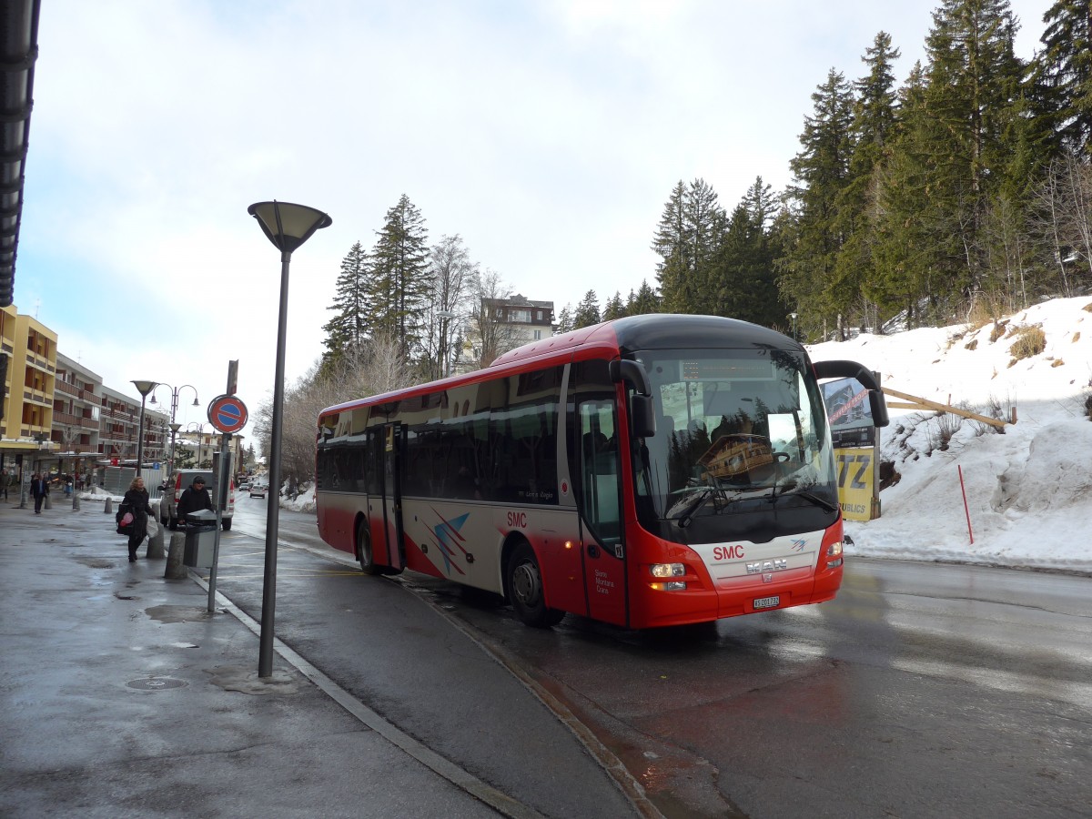 (158'190) - SMC Montana - Nr. 32/VS 201'732 - MAN am 4. Januar 2015 in Crans-Montana, Pavillon