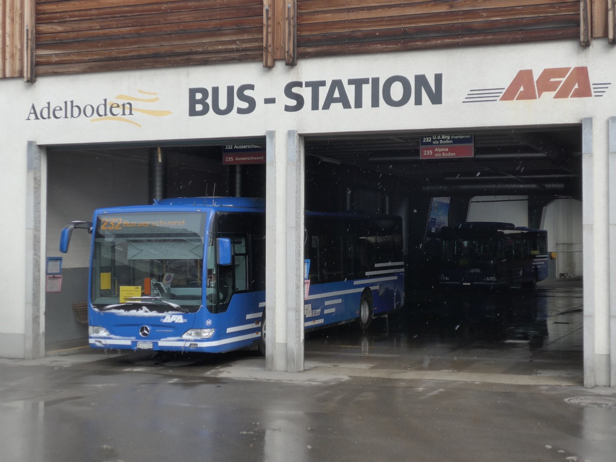 (158'330) - AFA Adelboden - Nr. 58/BE 611'224 - Mercedes am 11. Januar 2015 im Autobahnhof Adelboden