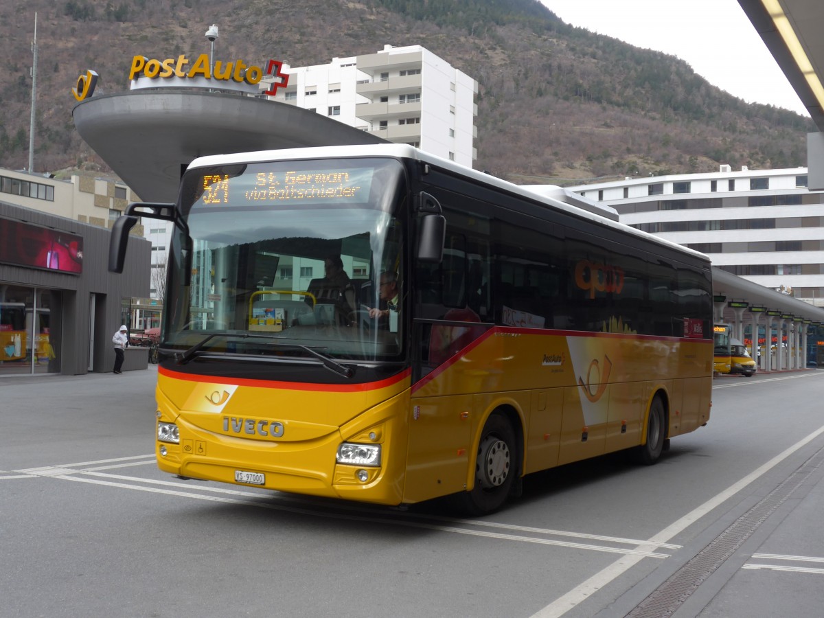 (159'552) - BUS-trans, Visp - VS 97'000 - Iveco am 2. April 2015 beim Bahnhof Visp