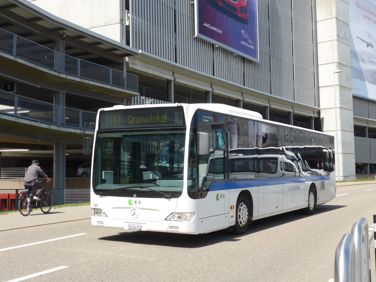 (160'211) - Welti-Furrer, Bassersdorf - Nr. 53/ZH 634'603 - Mercedes am 8. Mai 2015 in Zrich, Flughafen