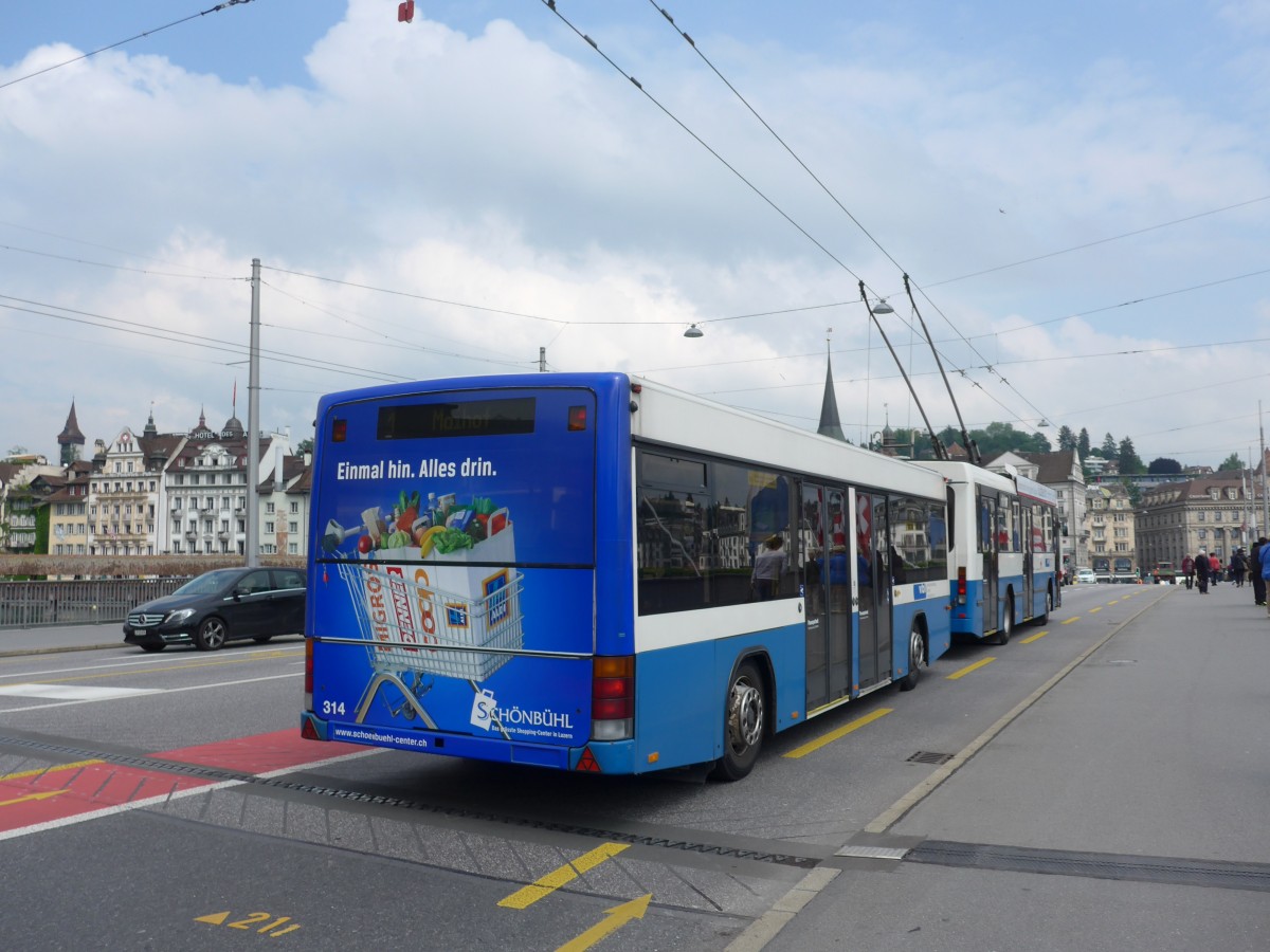 (160'661) - VBL Luzern - Nr. 314 - Lanz+Marti/Hess Personenanhnger am 22. Mai 2015 in Luzern, Bahnhofbrcke