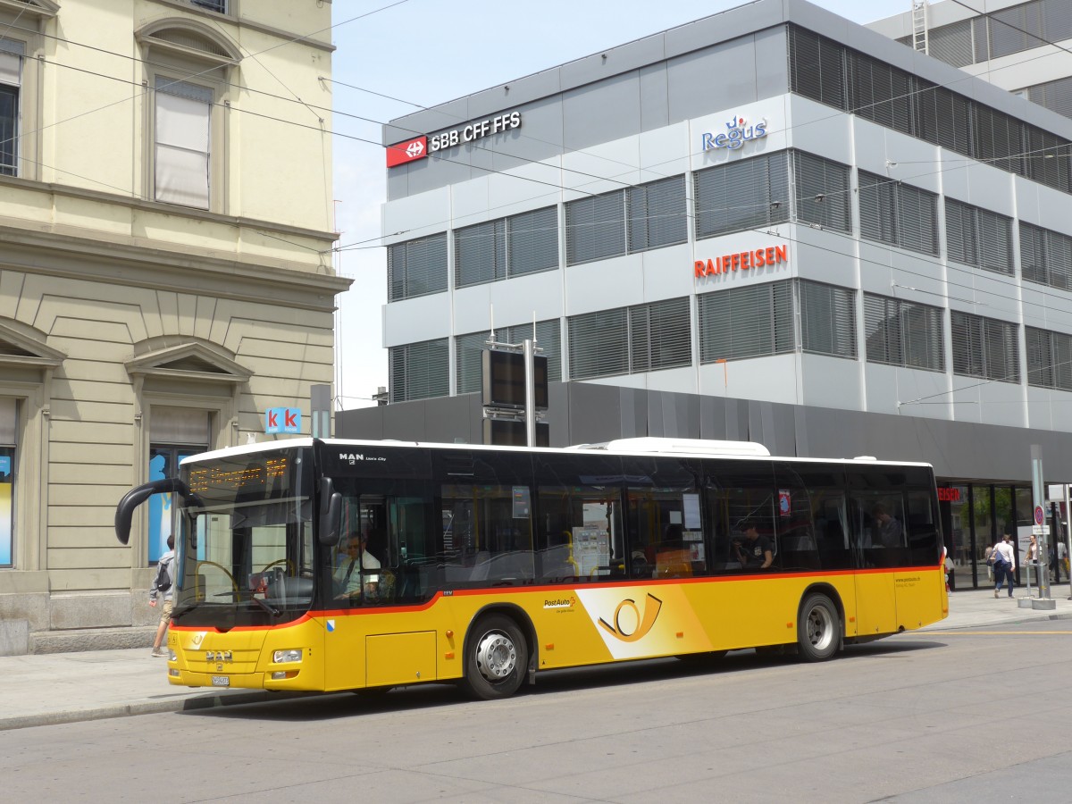 (161'602) - Moser, Flaach - Nr. 288/ZH 594'873 - MAN am 31. Mai 2015 beim Hauptbahnhof Winterthur