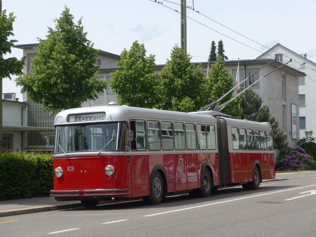 (161'629) - VW Winterthur - Nr. 101 - FBW/SWS Gelenktrolleybus am 31. Mai 2015 in Winterthur, Depot