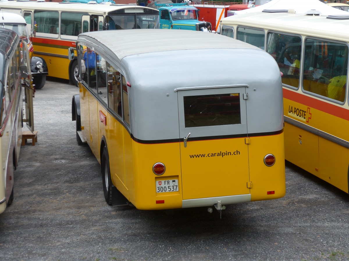 (162'277) - Schlapp, Cottens - FR 300'537 - Saurer/Saurer (ex SATEG, Lausanne; ex P 23'086; ex P 2138) am 20. Juni 2015 in Aigle, Saurertreffen