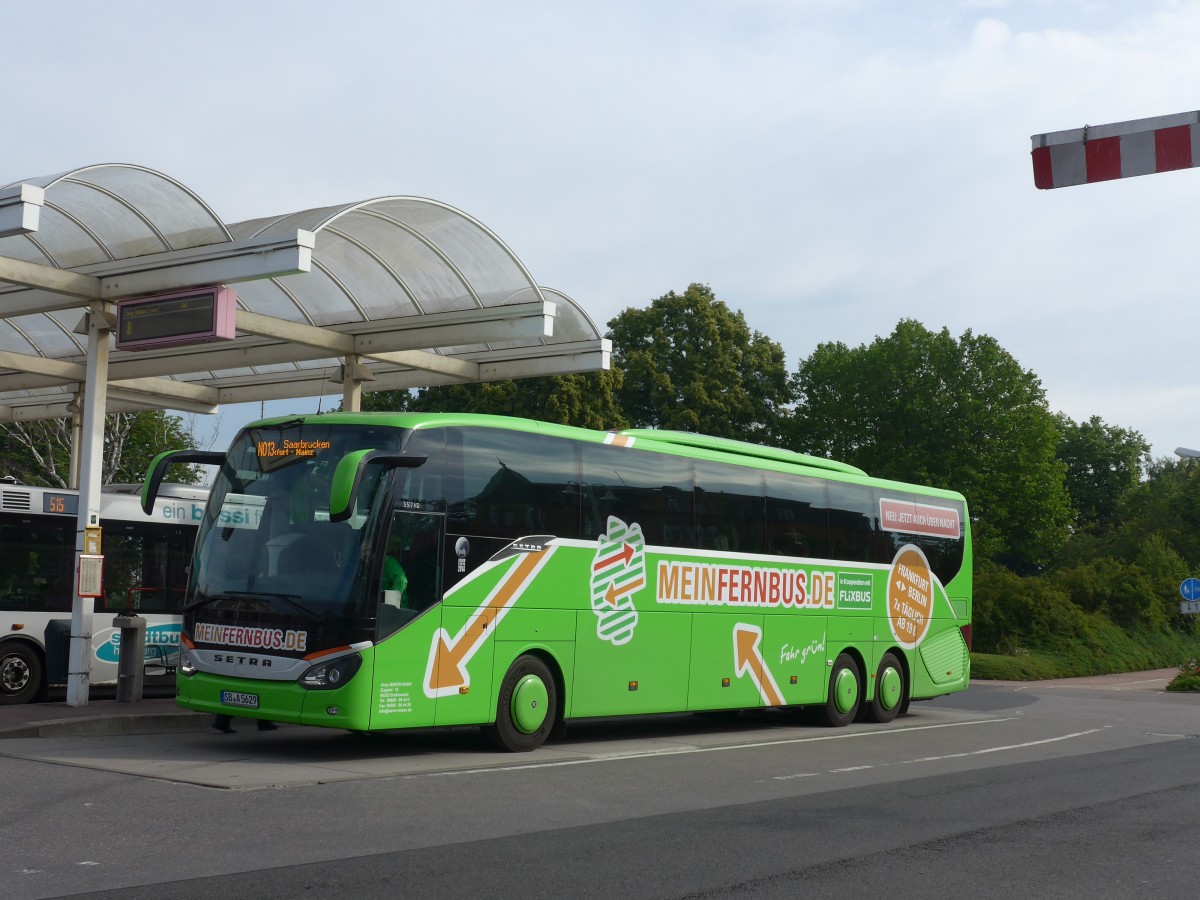 (162'573) - Baron, Grossrosseln - SB-A 5629 - Setra am 25. Juni 2015 beim Bahnhof Homburg