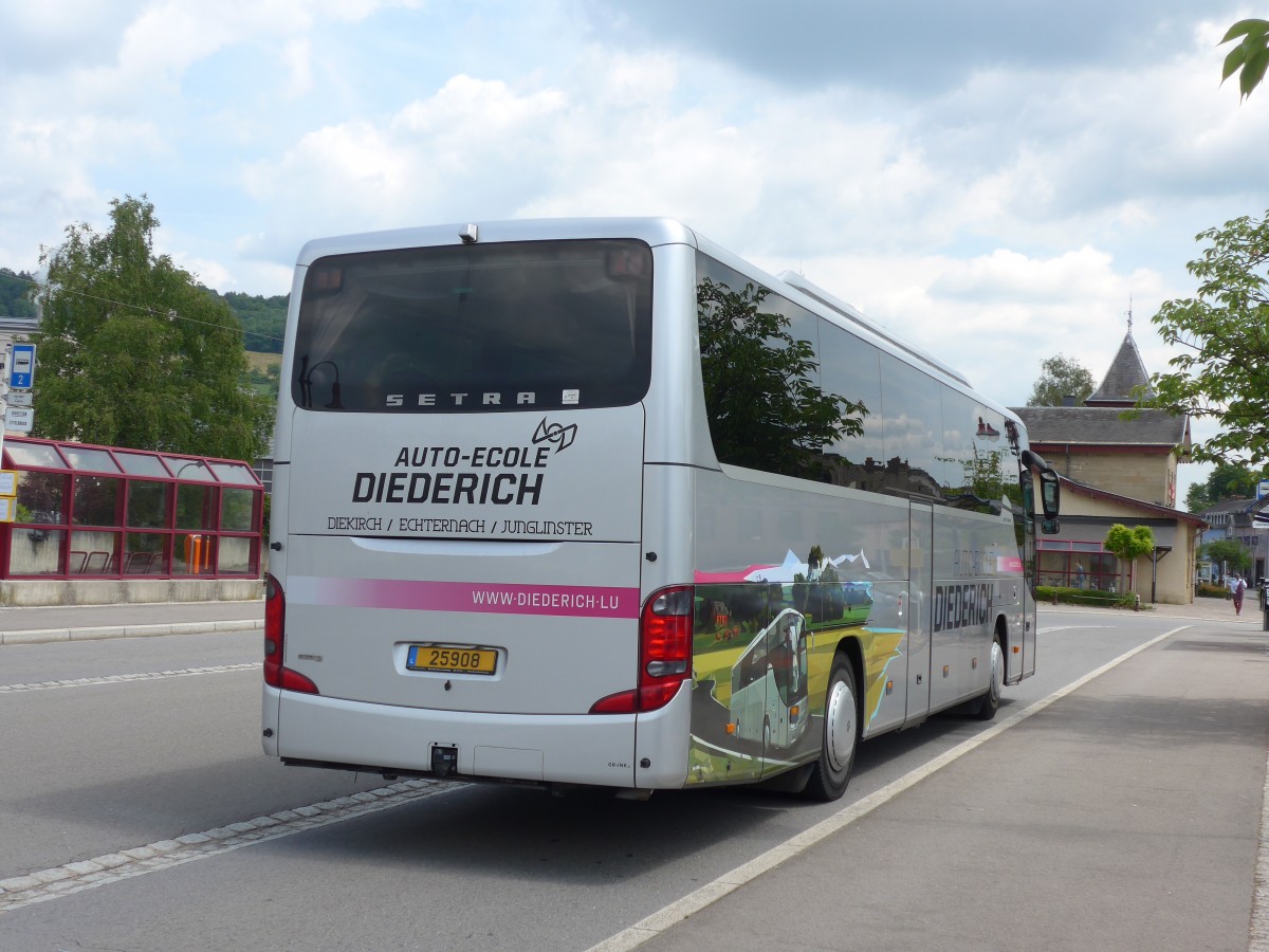 (162'620) - Diederich, Diekirch - 25'908 - Setra am 25. Juni 2015 beim Bahnhof Diekirch