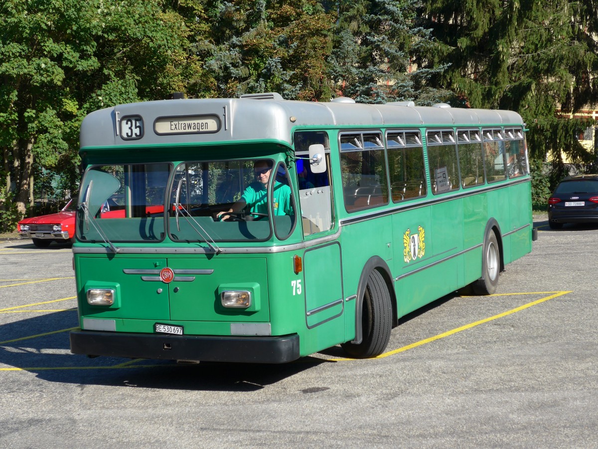 (164'268) - BVB Basel (RWB) - Nr. 75/BE 530'697 - FBW/FHS am 30. August 2015 in Trimbach, Eisenbahn