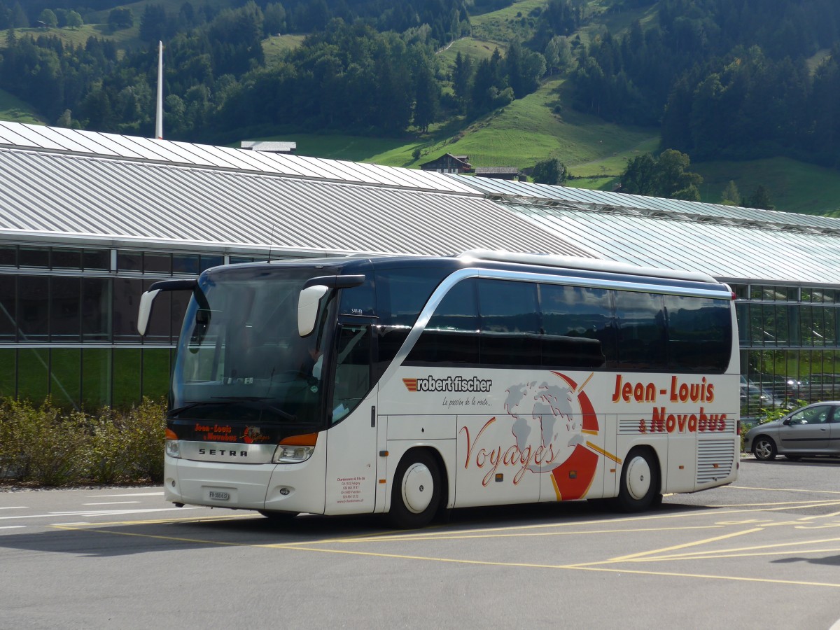 (164'395) - Chardonnens, Ftigny - FR 300'632 - Setra am 6. September 2015 in Frutigen, Tropenhaus