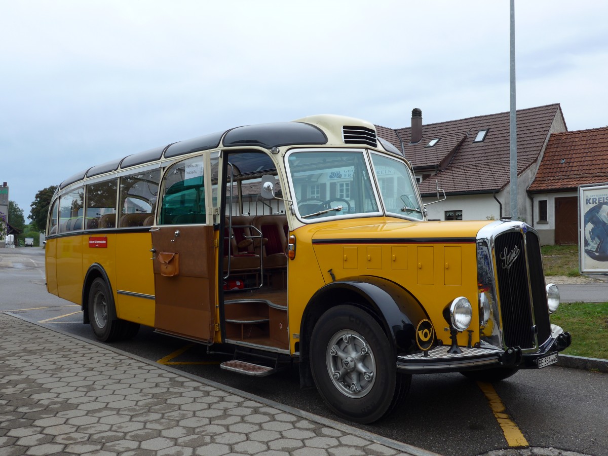 (164'619) - Museum fr Kommunikation, Bern - BE 384'448 - Saurer/Eggli (ex P 23'135) am 13. September 2015 beim Bahnhof Schwarzenburg