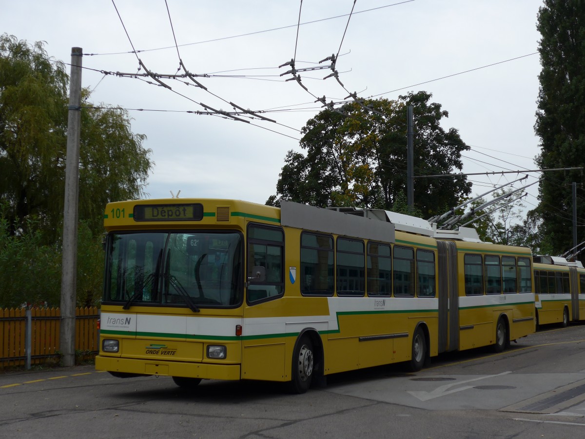 (164'774) - transN, La Chaux-de-Fonds - Nr. 101 - NAW/Hess Gelenktrolleybus (ex TN Neuchtel Nr. 101) am 15. September 2015 in Neuchtel, Dpt