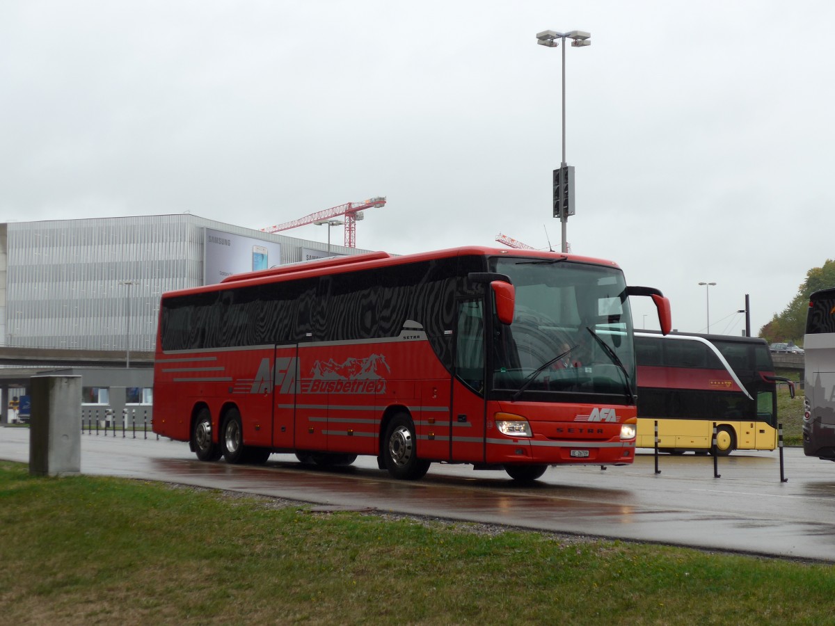 (165'013) - AFA Adelboden - Nr. 23/BE 26'709 - Setra (ex Blaguss, A-Wien Nr. 5402) am 17. September 2015 in Zrich, Flughafen