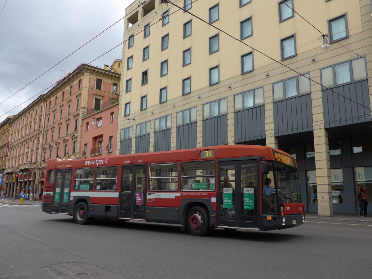 (165'543) - TPER Bologna - Nr. 5307 - Autodromo am 23. September 2015 beim Bahnhof Bologna Centrale