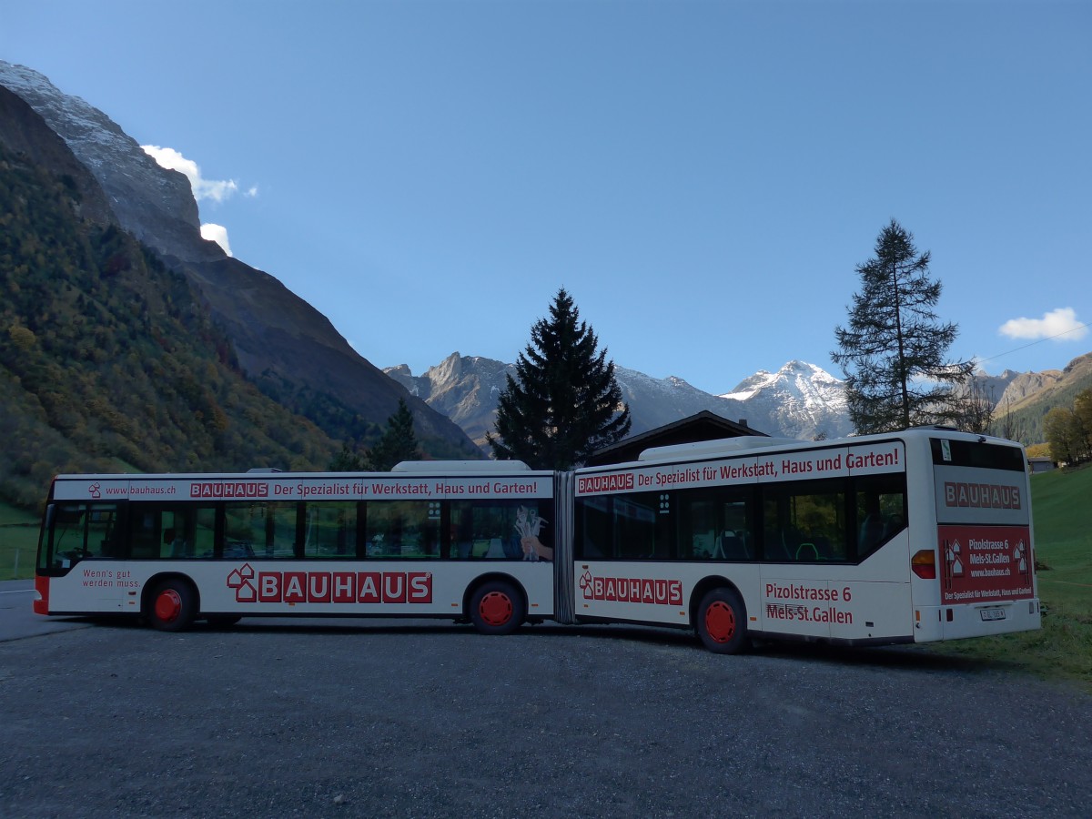 (166'133) - AS Engi - Nr. 15/GL 165 - Mercedes (ex SBC Chur Nr. 52; ex SBC Chur Nr. 29; ex ARL Viganello Nr. 23; ex TPL Lugano Nr. 28) am 10. Oktober 2015 in Elm, Sportbahnen