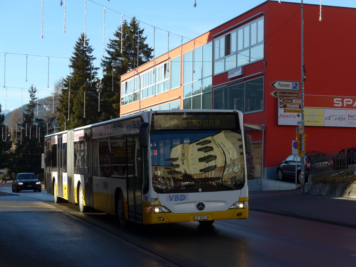 (167'786) - VBD Davos - Nr. 12/GR 88'321 - Mercedes am 19. Dezember 2015 beim Bahnhof Davos Dorf