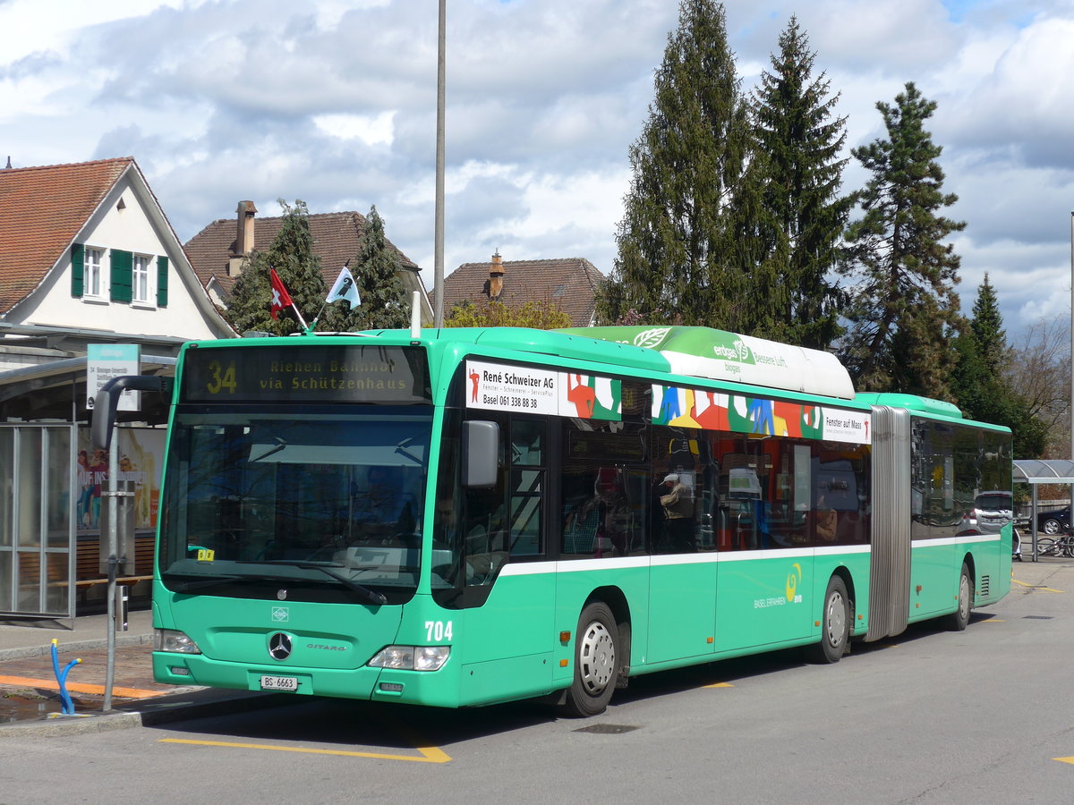 (170'117) - BVB Basel - Nr. 704/BS 6663 - Mercedes am 16. April 2016 in Bottmingen, Schloss