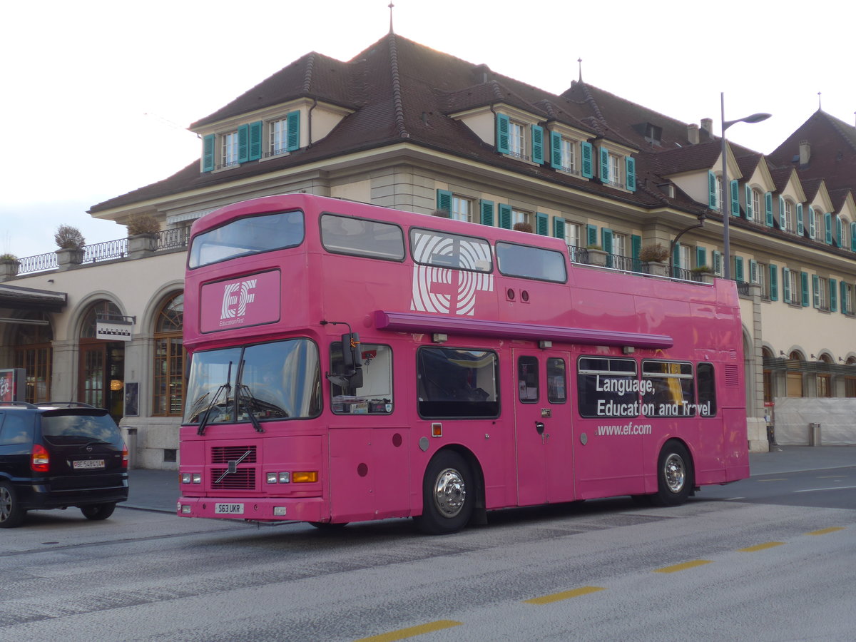 (170'241) - Aus England: EF, London - S63 UKR - Volvo am 27. April 2016 beim Bahnhof Thun