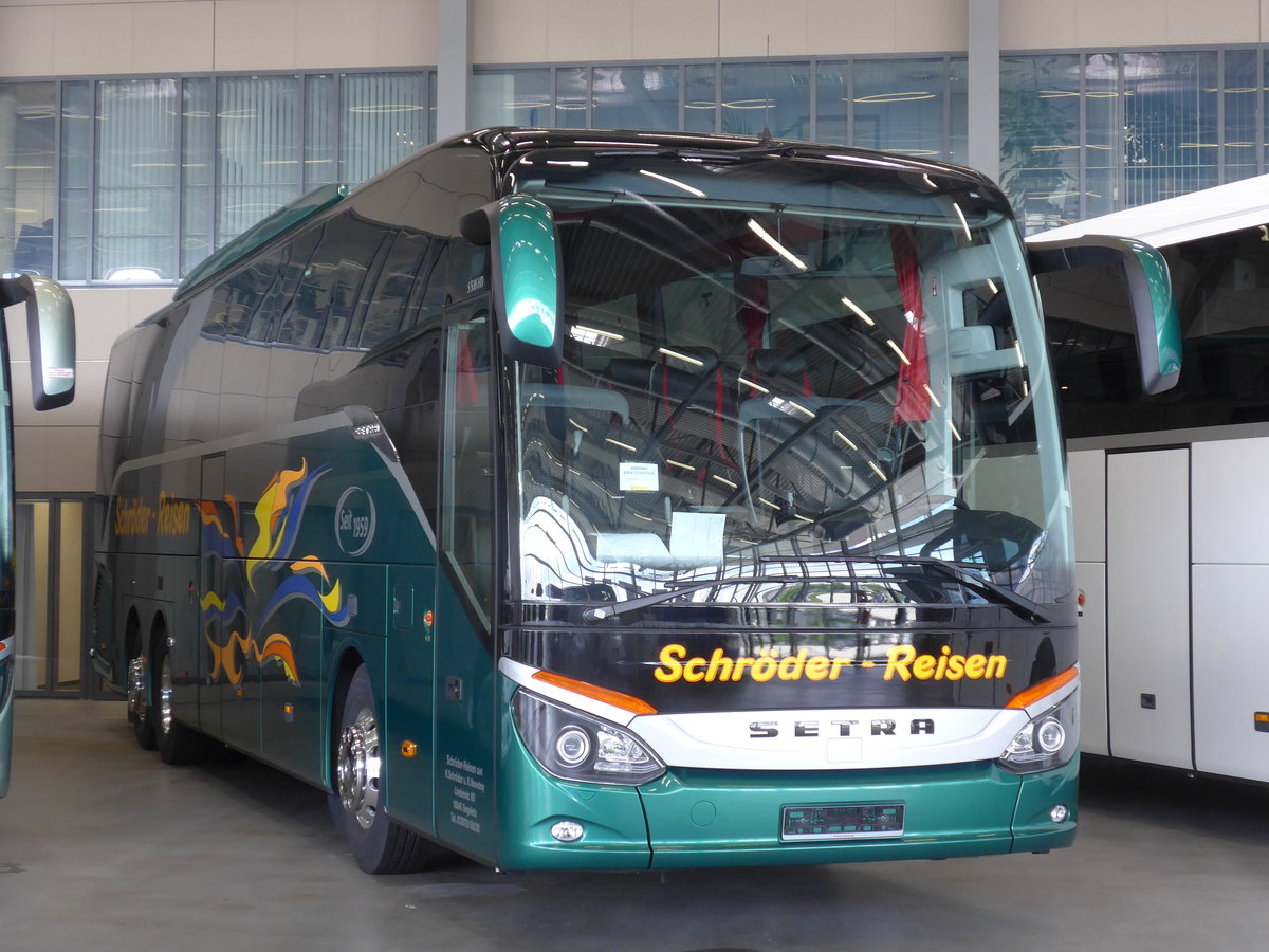 (171'148) - Schrder, Segeletz - Setra am 20. Mai 2016 in Neu-Ulm, Setrawerk