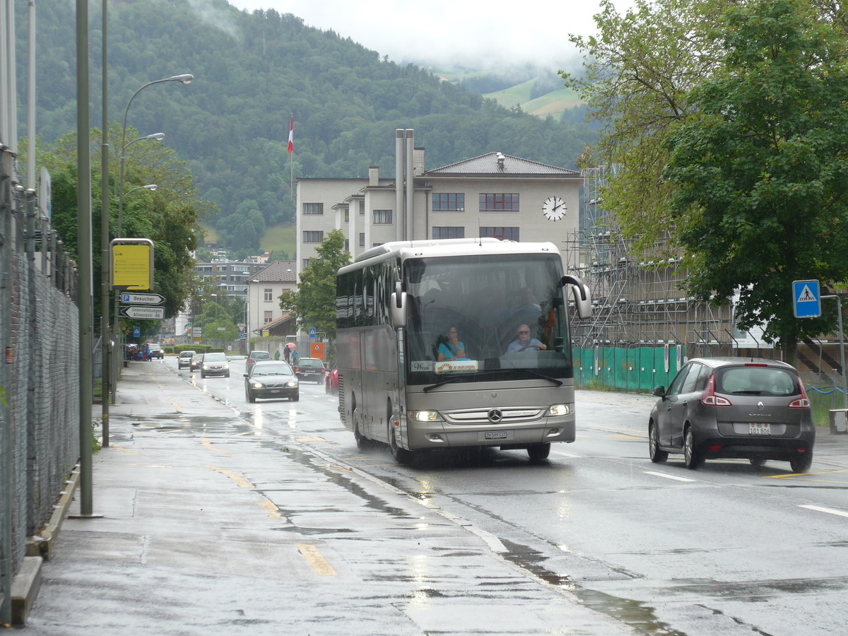 (171'919) - EvoBus, Kloten - ZH 599'537 - Mercedes am 19. Juni 2016 in Thun, S+W (Einsatz Bolliger)