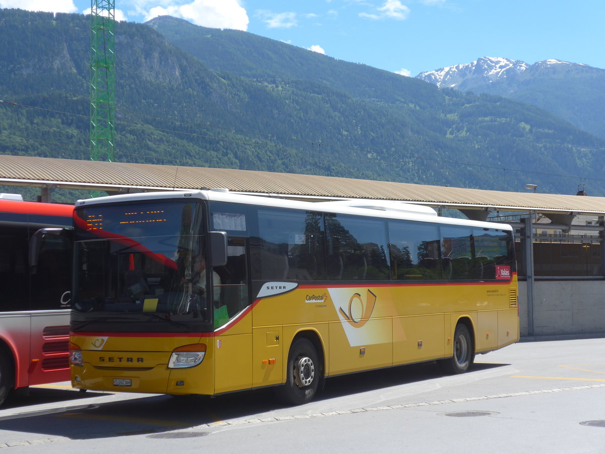 (172'719) - TSAR, Sierre - VS 162'366 - Setra am 3. Juli 2016 beim Bahnhof Sierre