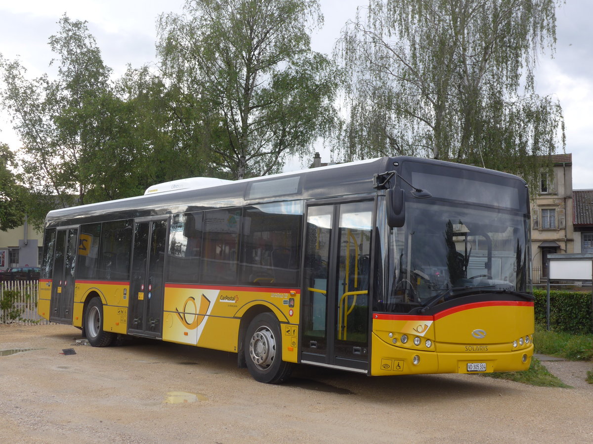 (172'869) - CarPostal Ouest - VD 305'304 - Solaris am 13. Juli 2016 in Yverdon, Garage