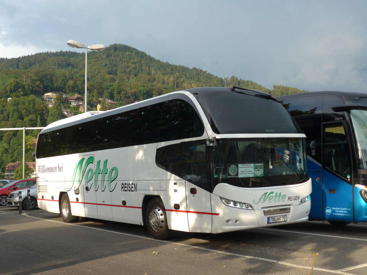 (173'907) - Aus Deutschland: Nette Reisen, Trierweiler - TR-NR 70 - Neoplan am 16. August 2016 in Thun, Seestrasse