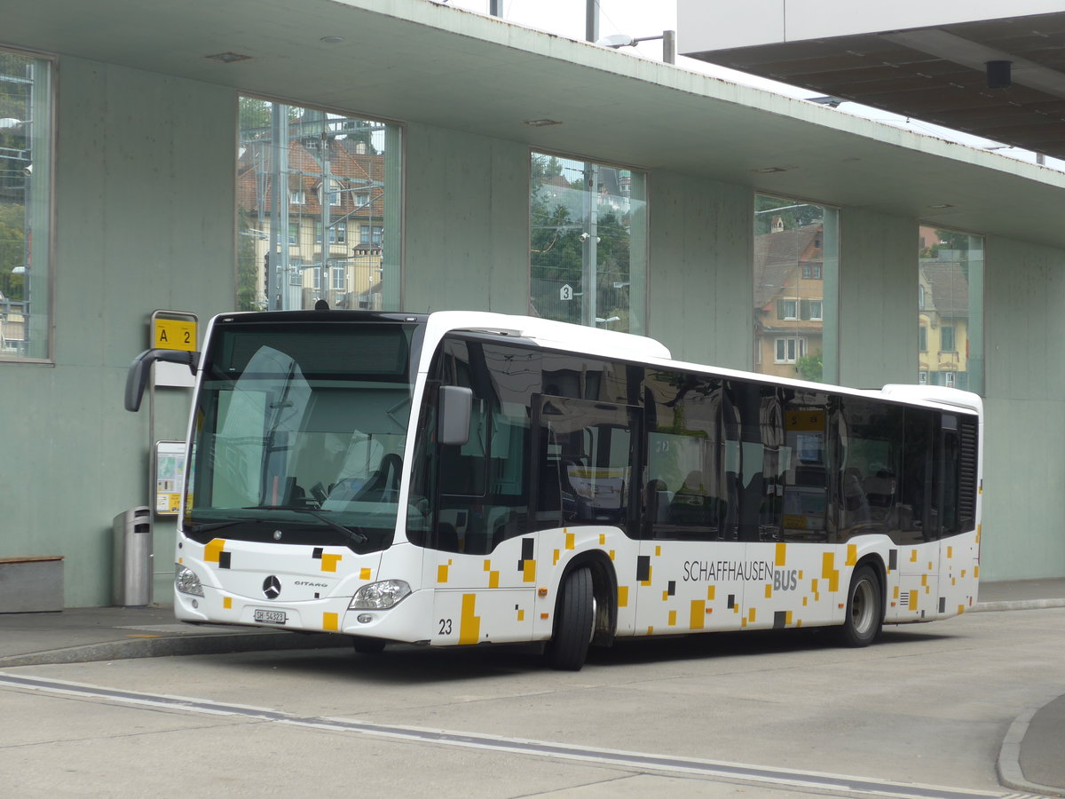 (173'923) - SB Schaffhausen - Nr. 23/SH 54'323 - Mercedes am 20. August 2016 beim Bahnhof Schaffhausen