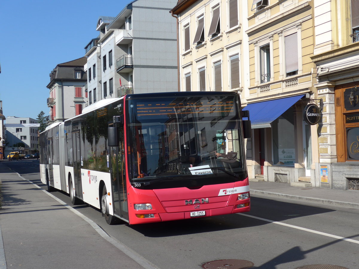 (174'405) - TRAVYS Yverdon - Nr. 303/VD 1255 - MAN am 28. August 2016 beim Bahnhof Payerne