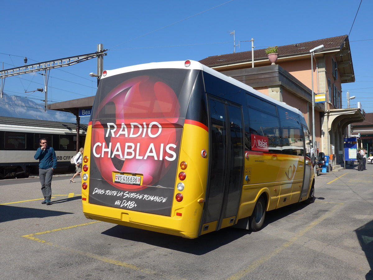 (175'101) - TPC Aigle - VS 416'636 - Irisbus/Rosero am 24. September 2016 beim Bahnhof Bex