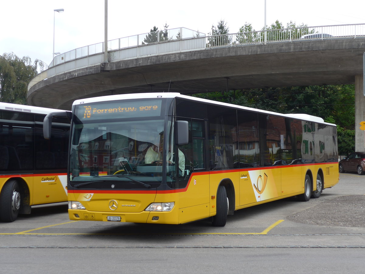 (175'473) - CarPostal Ouest - Nr. 32/JU 31'178 - Mercedes am 7. Oktober 2016 beim Bahnhof Porrentruy