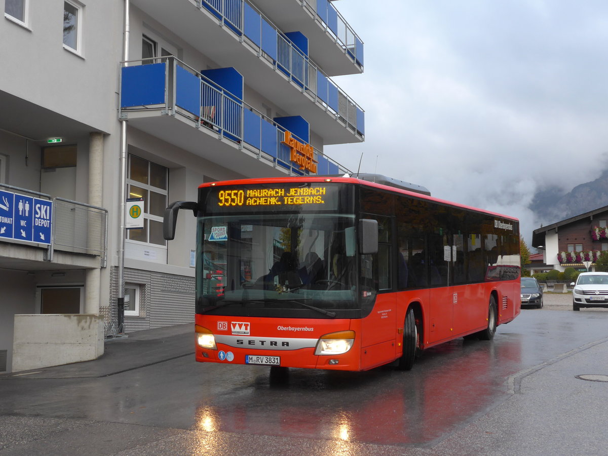 (175'992) - Aus Deutschland: RVO Mnchen - M-RV 3831 - Setra am 19. Oktober 2016 in Pertisau, Karwendellift