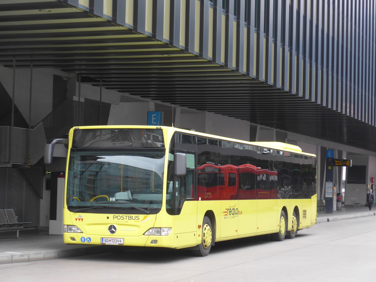 (176'167) - PostBus - BD 13'344 - Mercedes am 21. Oktober 2016 beim Bahnhof Innsbruck